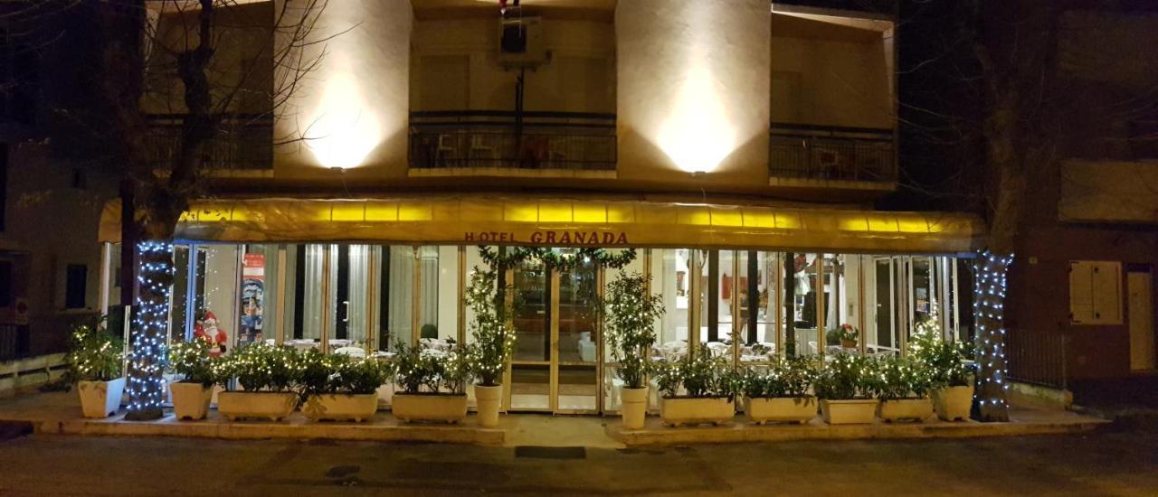 Hotel Granada Католика Екстериор снимка