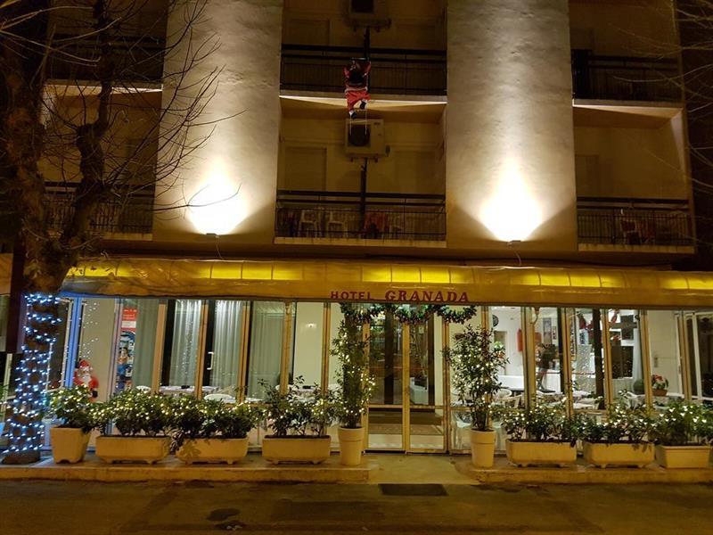 Hotel Granada Католика Екстериор снимка